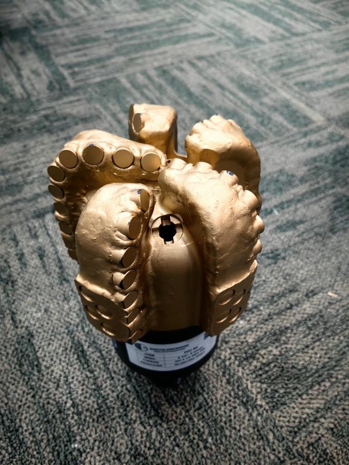 Adaptador Femenino 2-3/8 REG femenino 4- 1/2 REG 2