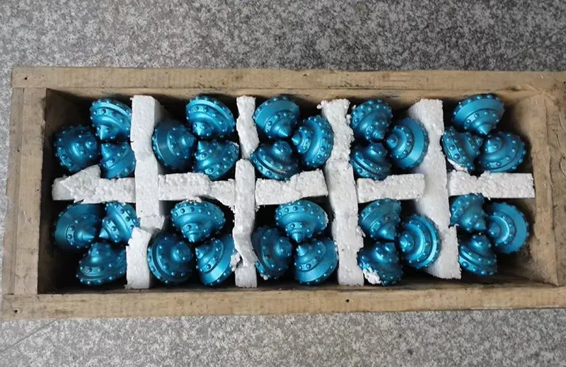 Perforación de pozos de agua de trozos de trícone Perforación de pozos de agua 1