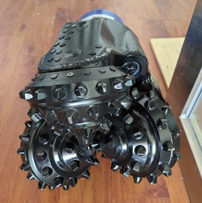 9 7/8 broca tricónica del Tci del pedazo de rodillo de Iadc437 para la perforación de roca