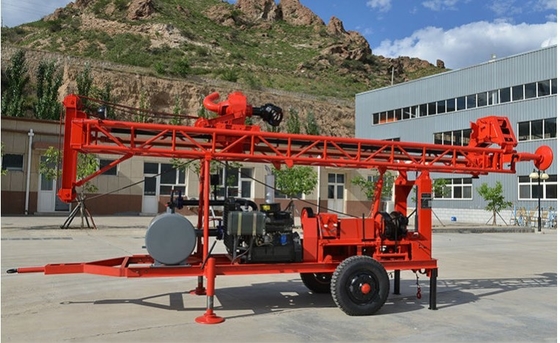 GL-II Rig de perforación de pozos de agua Remolque montado 250m Profundidad 90-1200mm Diámetro del agujero