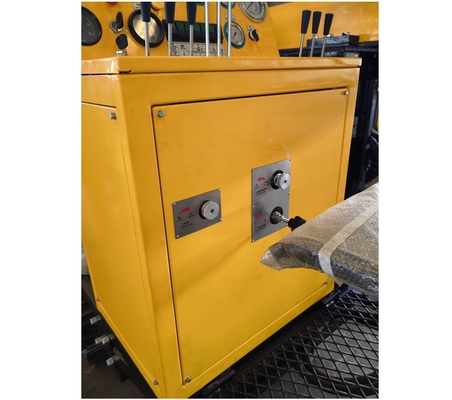 Chasis de rastreador Rig de perforación de exploración hidráulica completa Glxd-4 para muestreo de roca profunda