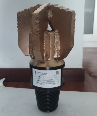 PDC cortador de perforación trozos de pozo de petróleo de perforación de API Matriz cuerpo de acero cuerpo Pdc broca
