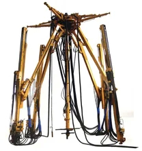4.65-10.8m Rango de perforación gran máquina de minería con oscilación de 120 ° de boom en movimiento