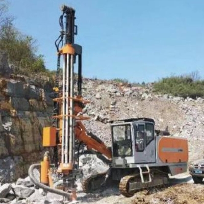 Máquinas de perforación de superficie DTH con compresor de aire integrado