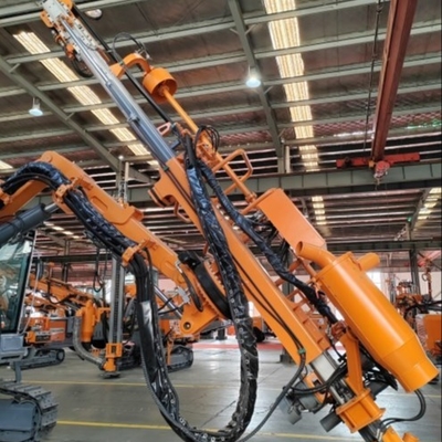 152-203 mm Rango de agujeros Superficie de perforación de roca integrada con profundidad máxima de agujero de 35 M y manejo automático