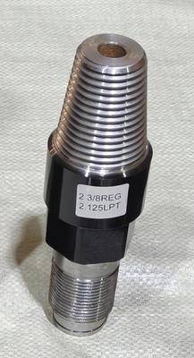 Adaptador de perforación de pozos 2 3/8' Reg Pin × 2.125' LPT HEX Pin cumple con las normas de la industria