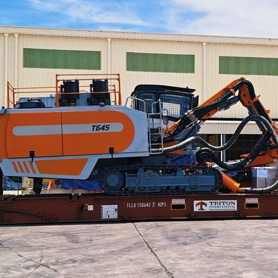 Máquinas de perforación de agujeros de explosión montadas en un rastreador de superficie para la extracción y la explosión de metales preciosos