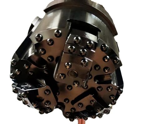 Equipo de perforación de exploración profunda con carrera deslizante de 1200 mm para una profundidad máxima de perforación de 1400 m y rendimiento