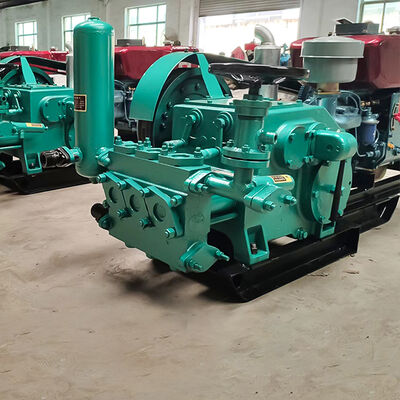 Bomba de pistón de acción simple y movimiento alternativo horizontal de tres cilindros y alto rendimiento para perforación con extracción de testigo